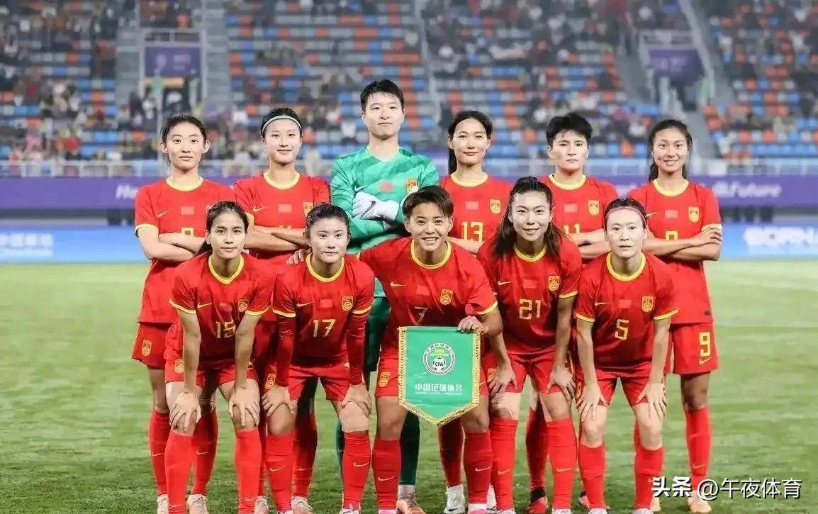 女足国家杯赛冠军悬念揭晓，巅峰对决引人入胜
